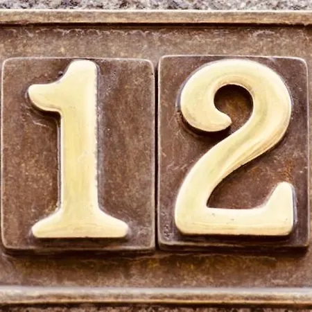 The12 Palace